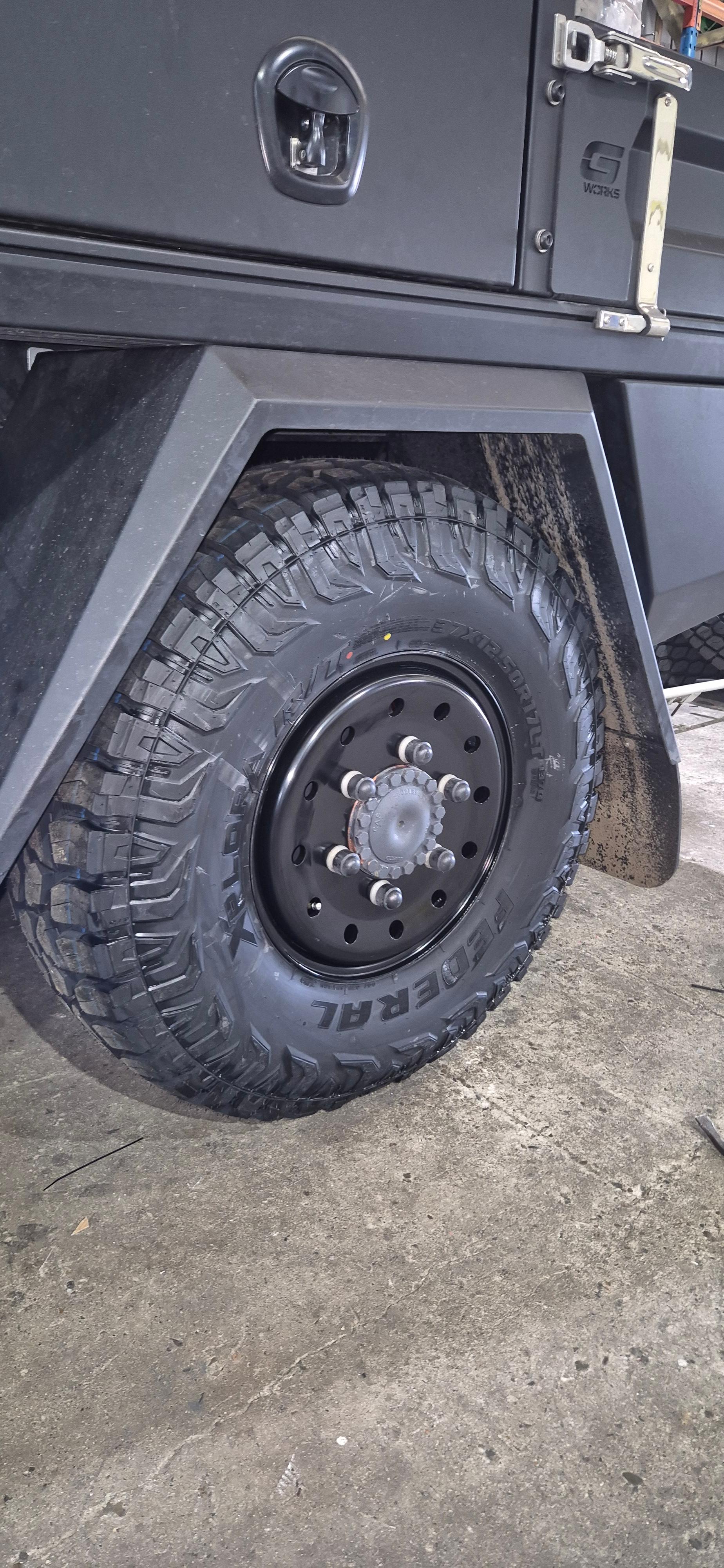 Iveco Daily 4x4 with fitted steel rims, outback horizon